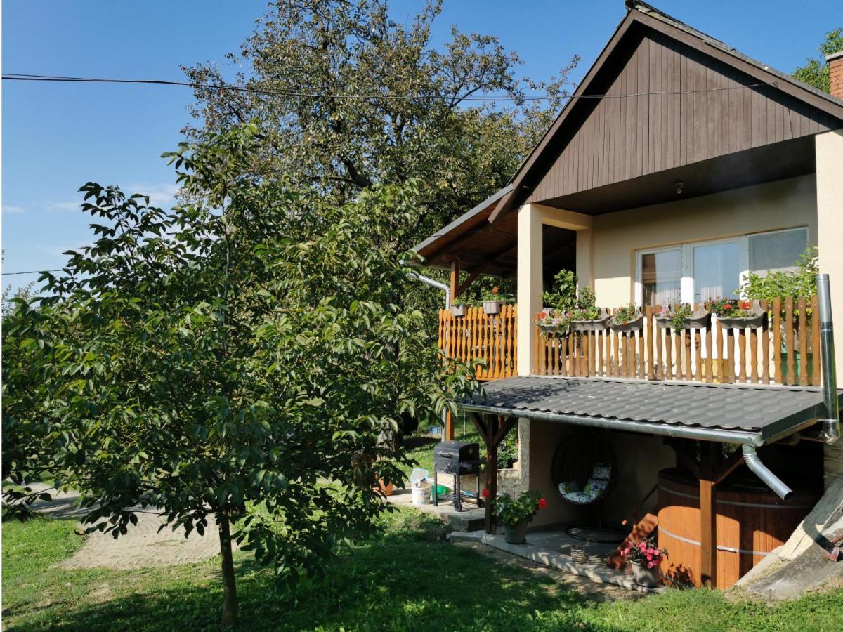 Apartamento Lipics Part Muraratka Exterior foto